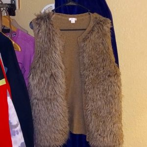 Fur sweater vest